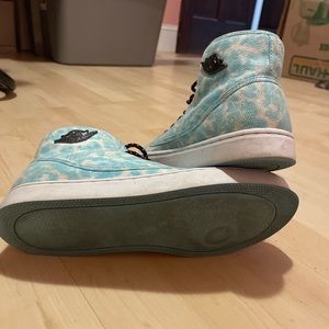 Jordan wore some in good condition.